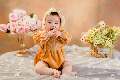 白山孕妇见红但肚子不痛
